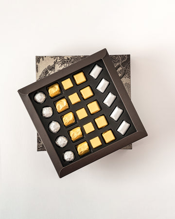Chocolate Assorted Signature Box 260G